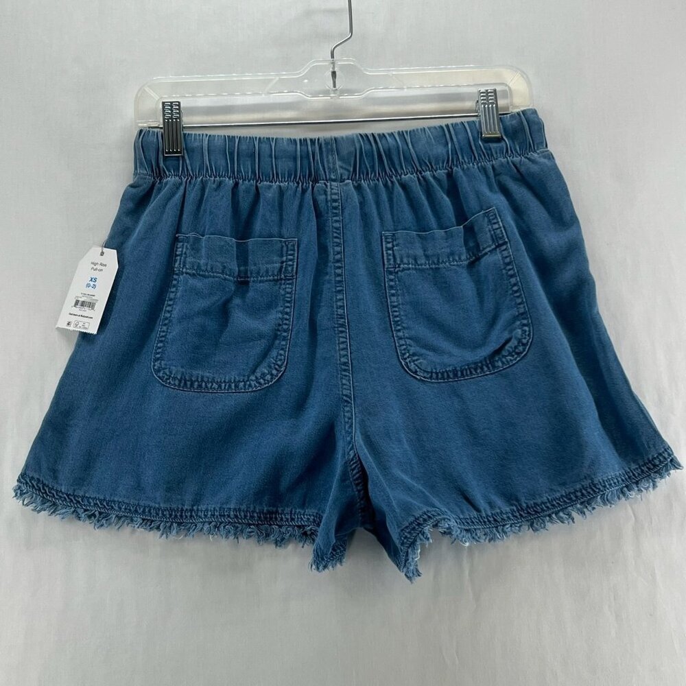 Time & Tru Denim Shorts Size XS High Rise Pull-on Stretch Frayed Hem Medium Wash - Picture 2 of 10